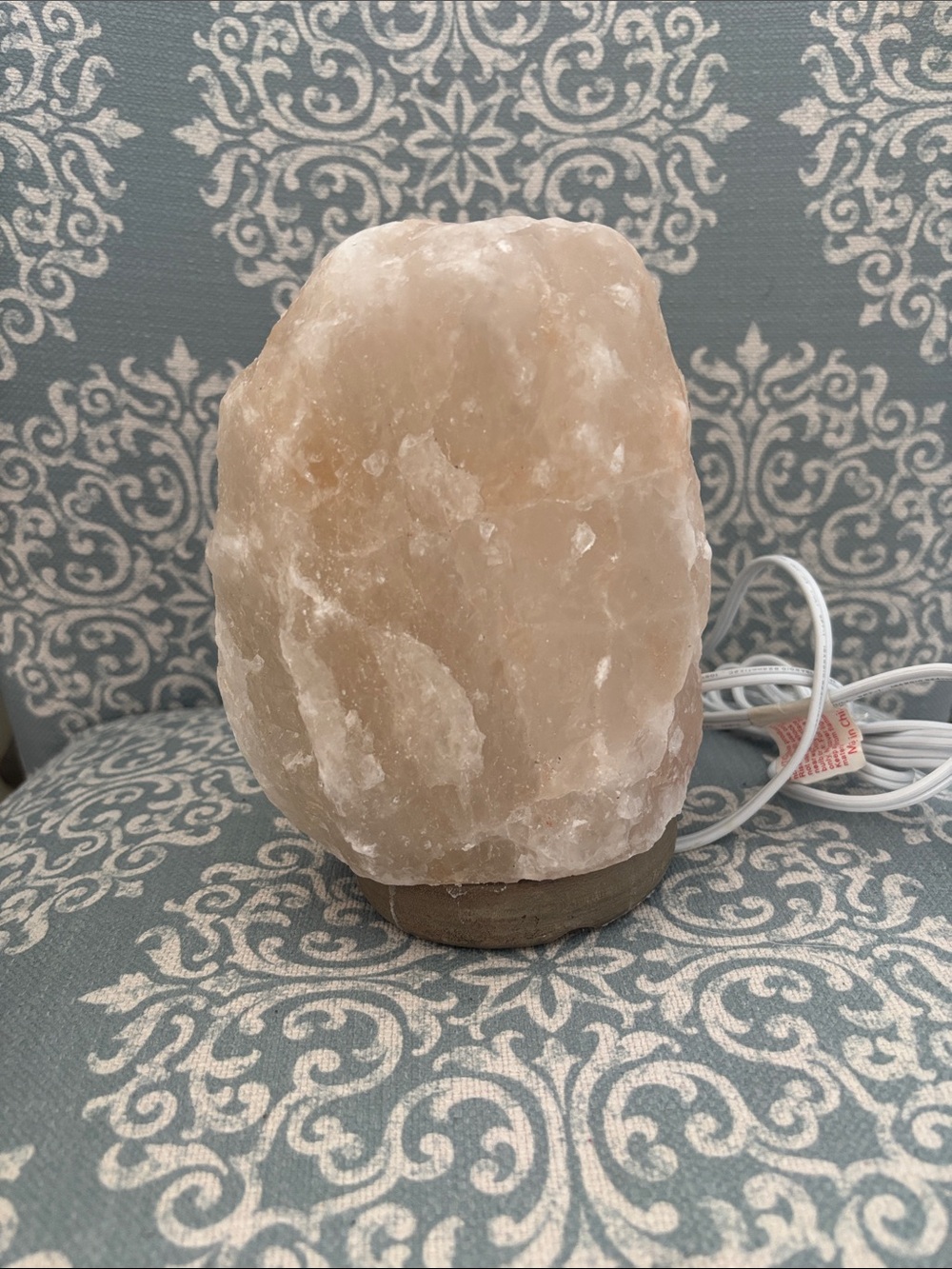 Himalayan salt lamp